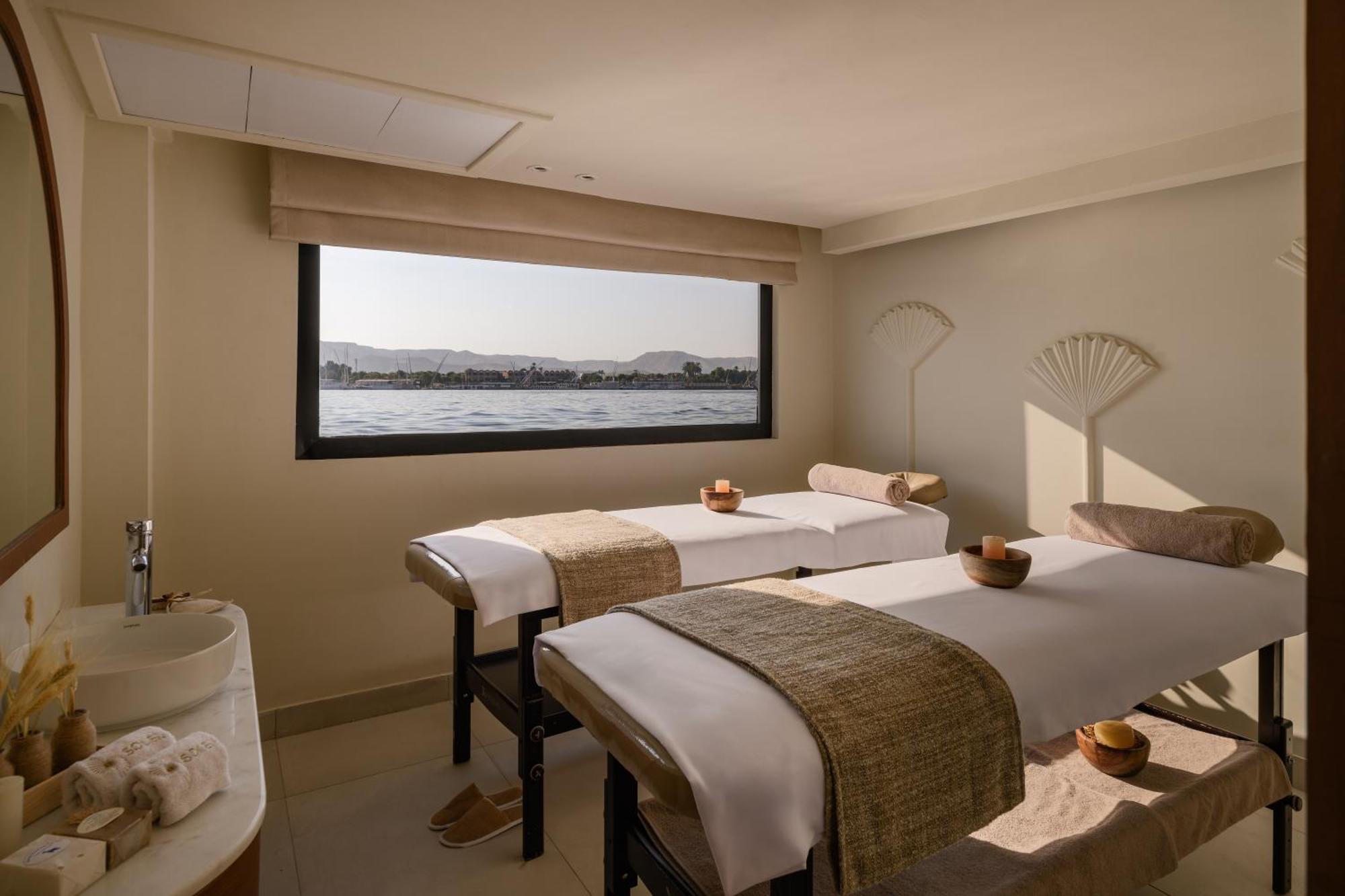 Soleil Nile Cruise - Every Monday From Luxor For 4 & 7 Nights, And Every Friday From Aswan For 3 & 7 Nights Экстерьер фото
