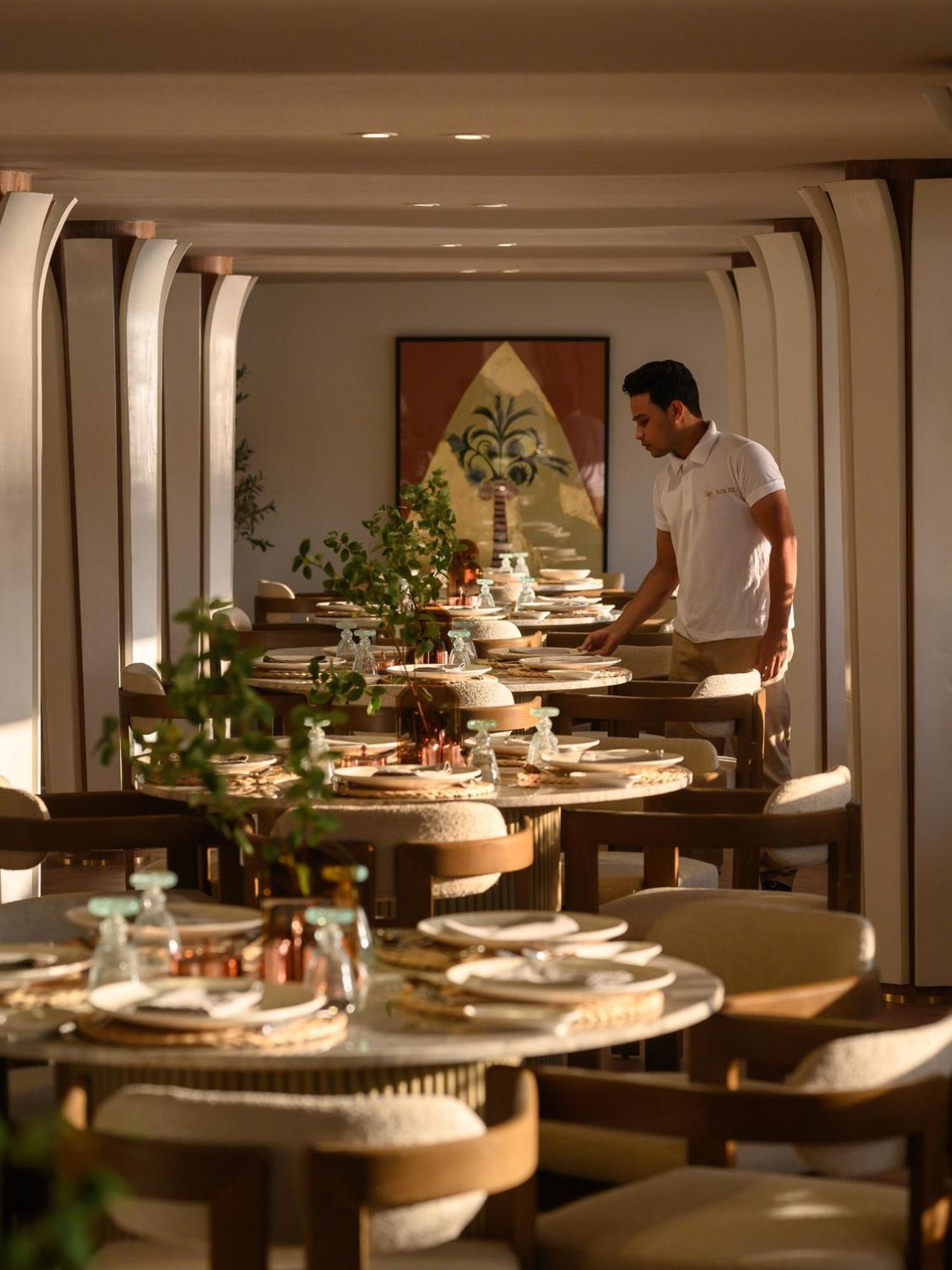 Soleil Nile Cruise - Every Monday From Luxor For 4 & 7 Nights, And Every Friday From Aswan For 3 & 7 Nights Экстерьер фото